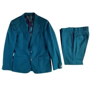 Roberto Cavalli 42R suit 33 in waist 29 inch length can be altered to fit